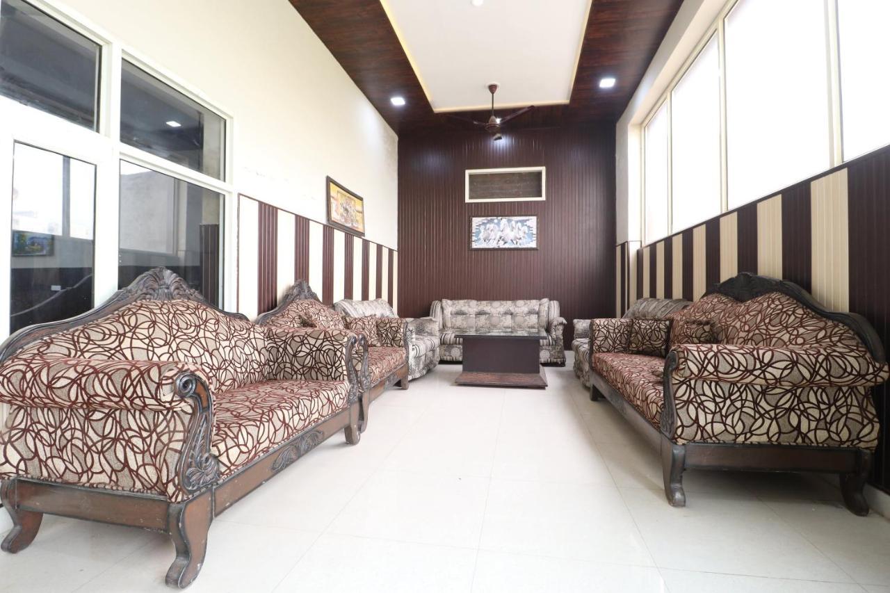 Oyo 28338 New Life Hotel Banur Ngoại thất bức ảnh