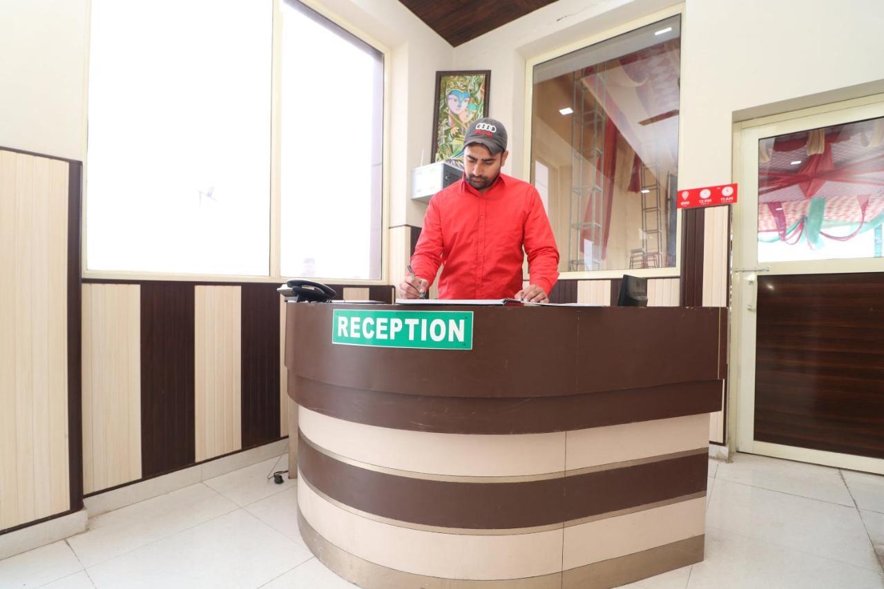 Oyo 28338 New Life Hotel Banur Ngoại thất bức ảnh